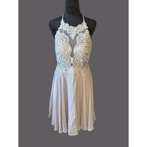 Elegant JJ's House Dress - Stunning Gray Evening Gown - Size 10